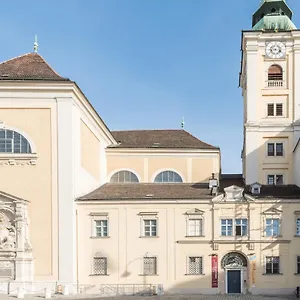 *** Pensión Benediktushaus Im Schottenstift Austria