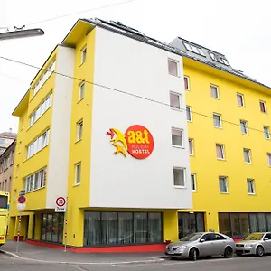  Hostal A&t & Austria